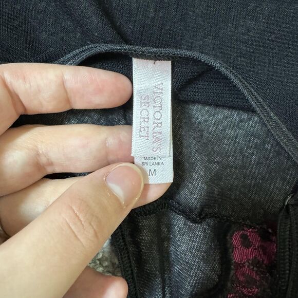 Vintage Victorias Secret Shirt Womens Medium Black Lace Cami Top Sexy Y2K - Picture 9 of 13